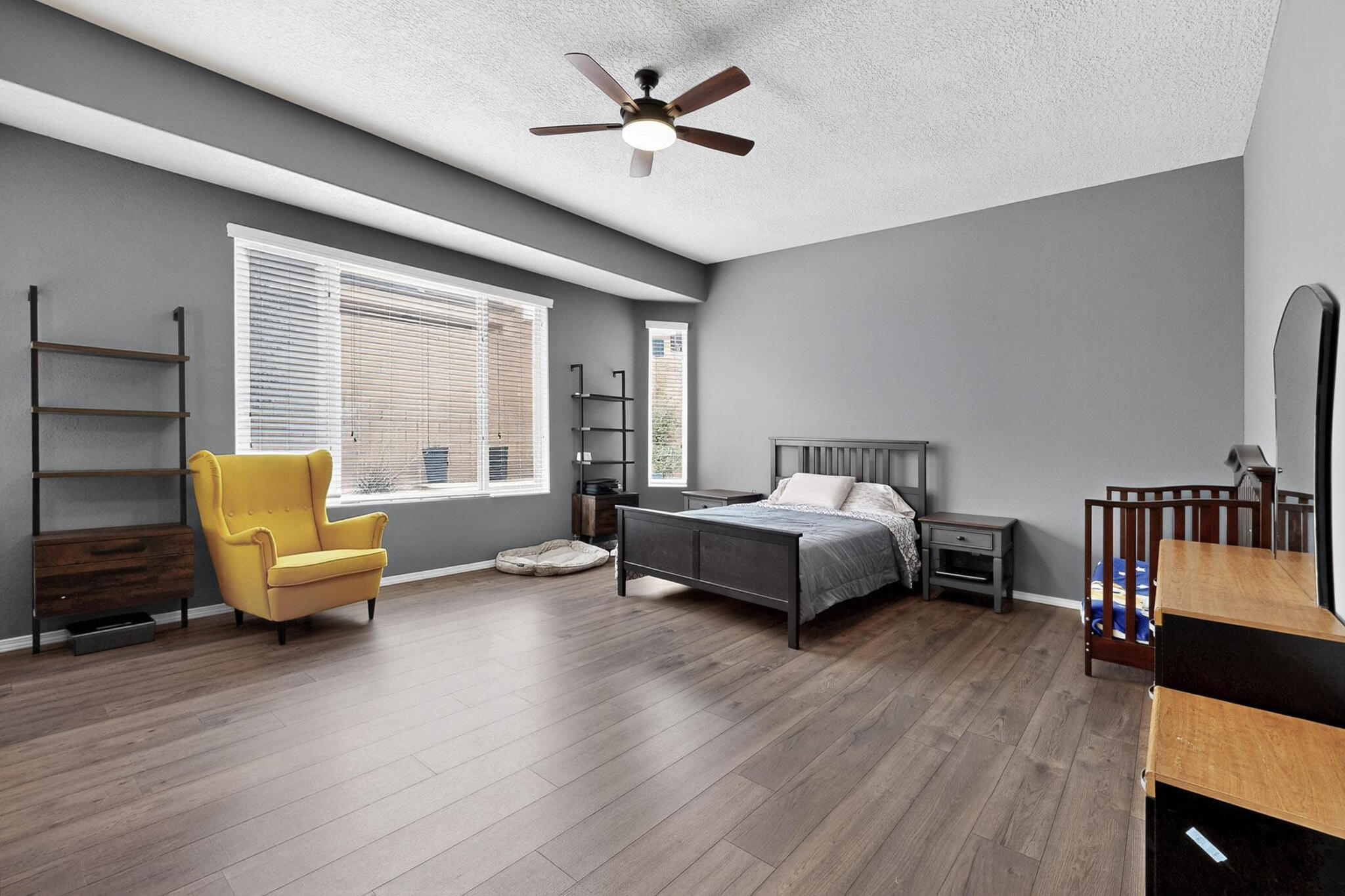 27 Vista Larga Place NE