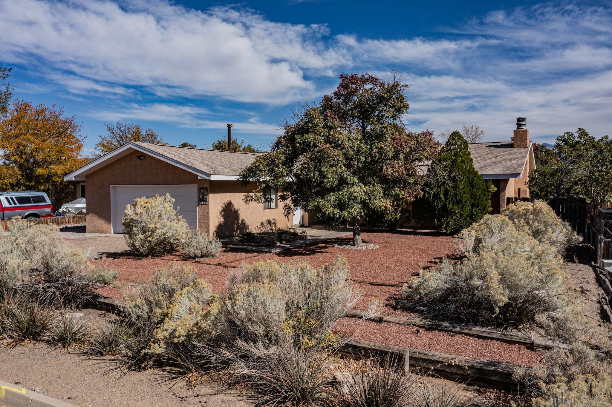 1716 35th Street, Rio Rancho, New Mexico image 1