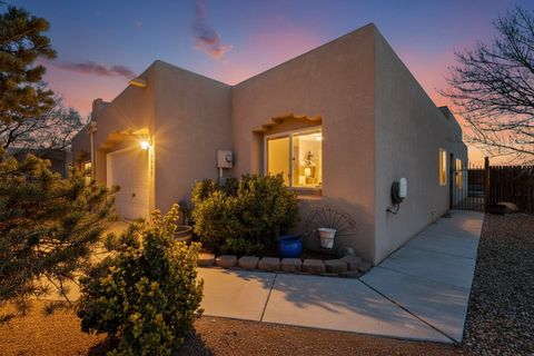 Photo of 5900 Camino De La Luna NW, Albuquerque, NM 87120 (MLS # 1098904)