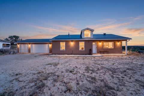 Homes For Sale - 21 Trade Court<br/> Edgewood, NM 87015