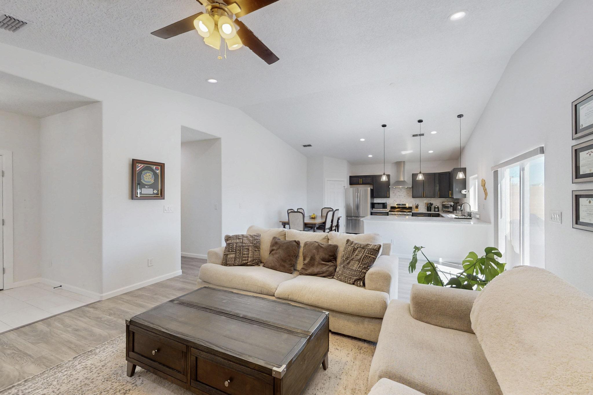 2204 Vinton Street, Albuquerque, New Mexico image 7