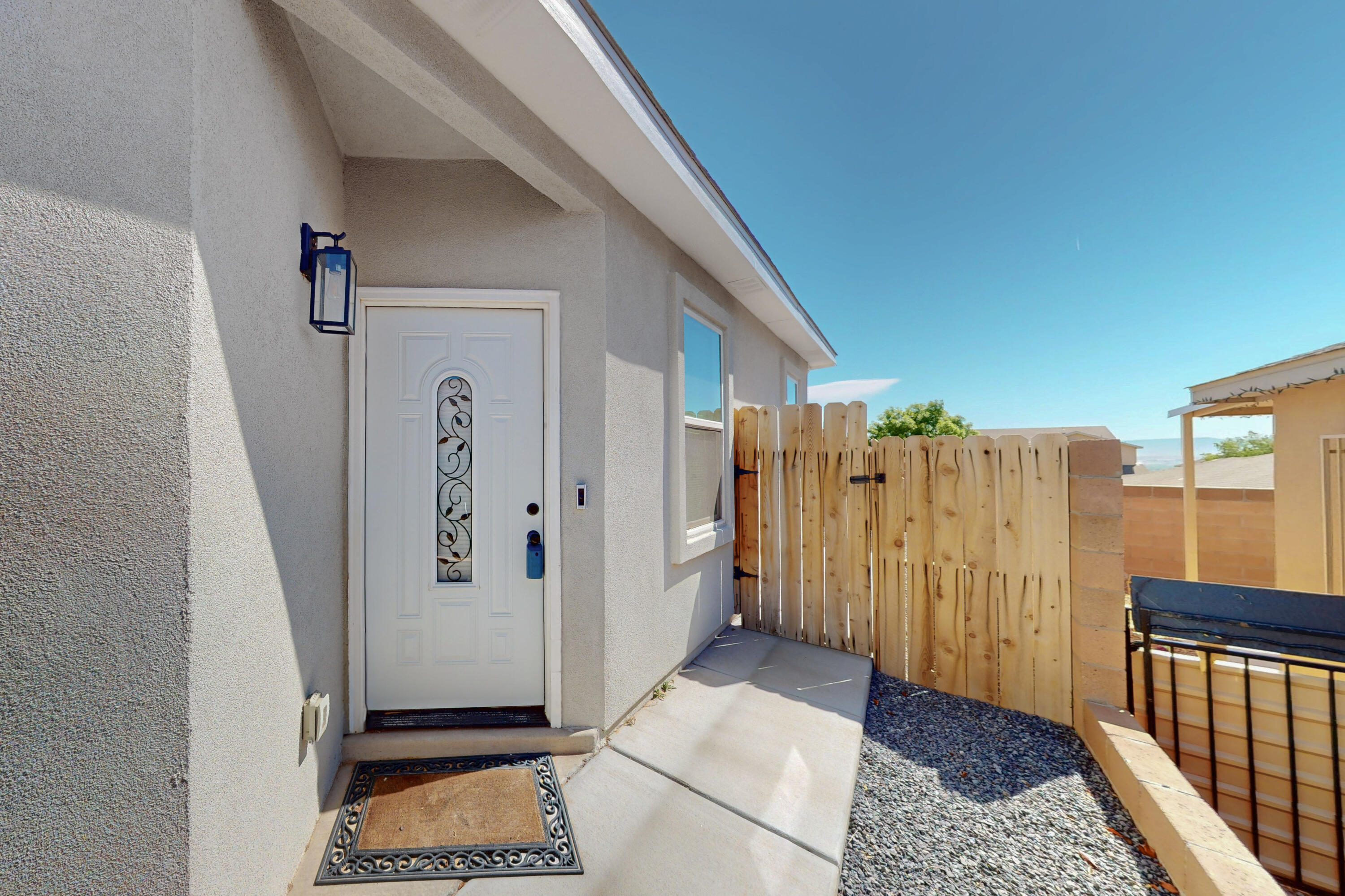 2204 Vinton Street, Albuquerque, New Mexico image 5