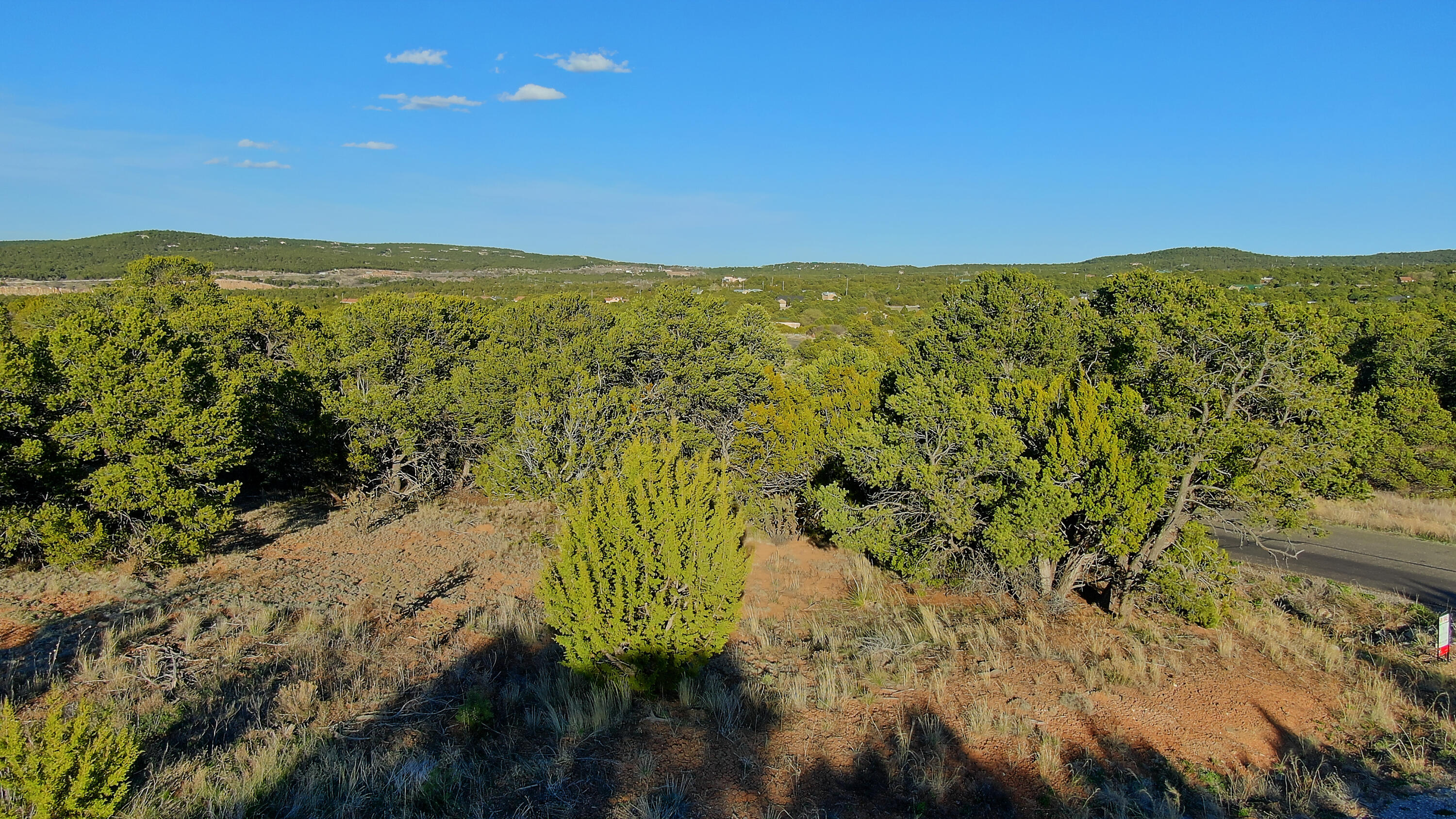 2 Cougar Court, Tijeras, New Mexico image 2