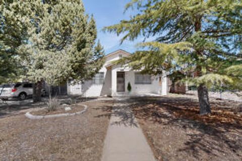 2615 McEarl Avenue SE Albuquerque NM 87106
