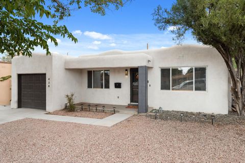 Homes For Sale - 438 Truman Street<br/> Bernalillo County, Albuquerque, NM 87108