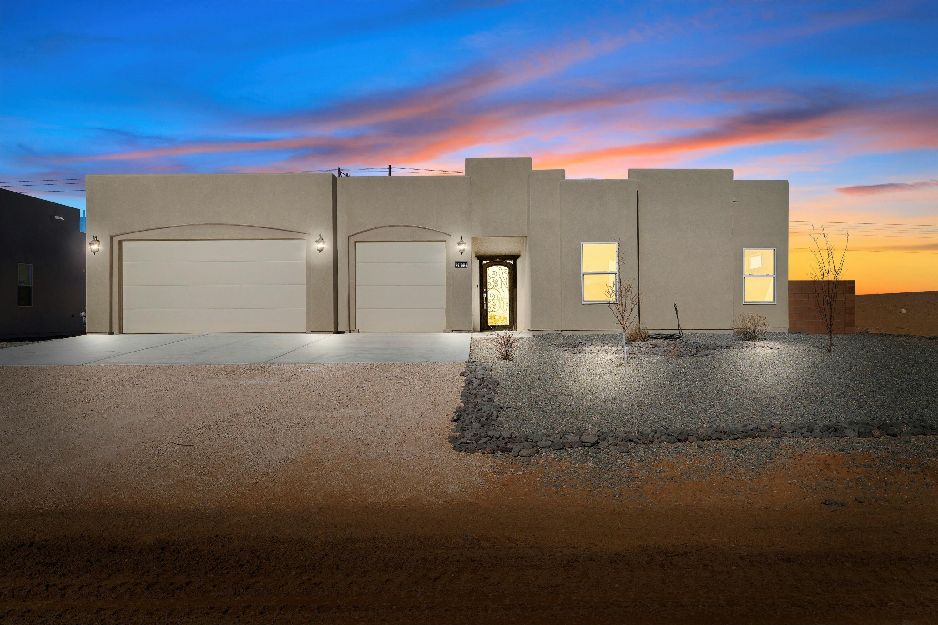 2033 Eucalyptus Road, Rio Rancho, New Mexico image 1