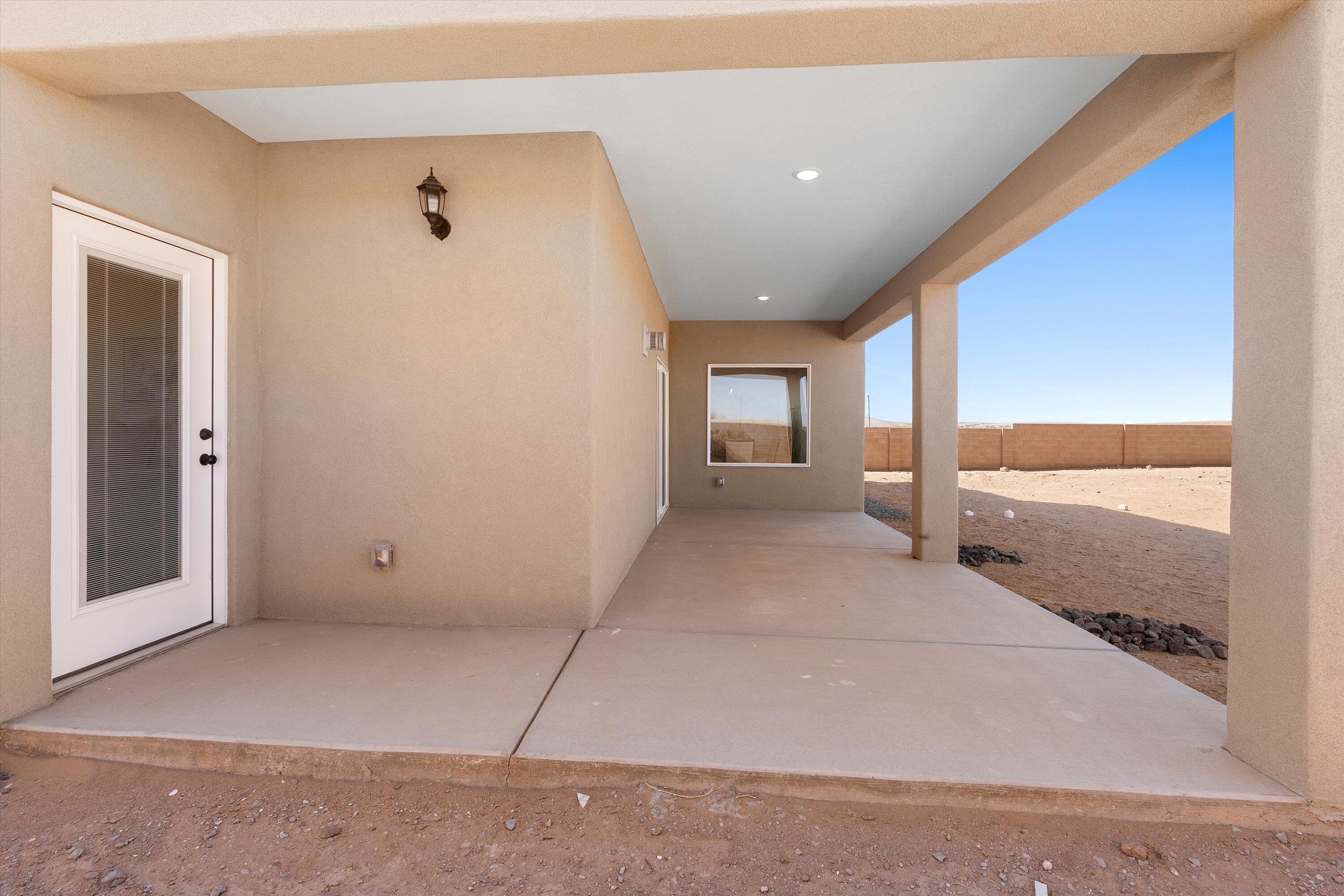 2033 Eucalyptus Road, Rio Rancho, New Mexico image 29