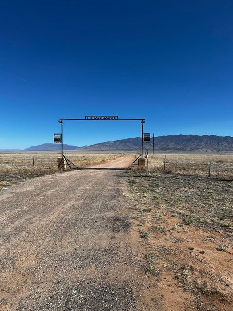Vacant Land For Sale - LOT 1 Mapa Circle<br/> Valencia County, Belen, NM 87002
