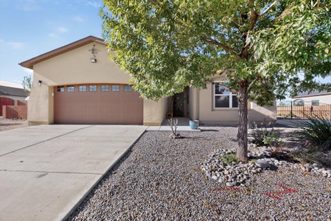 Homes For Sale - 6945 Mountain Hawk Loop<br/> Rio Rancho, NM 87144