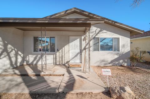 Photo of 232 Shirley Street NE, Albuquerque, NM 87123 (MLS # 1096853)