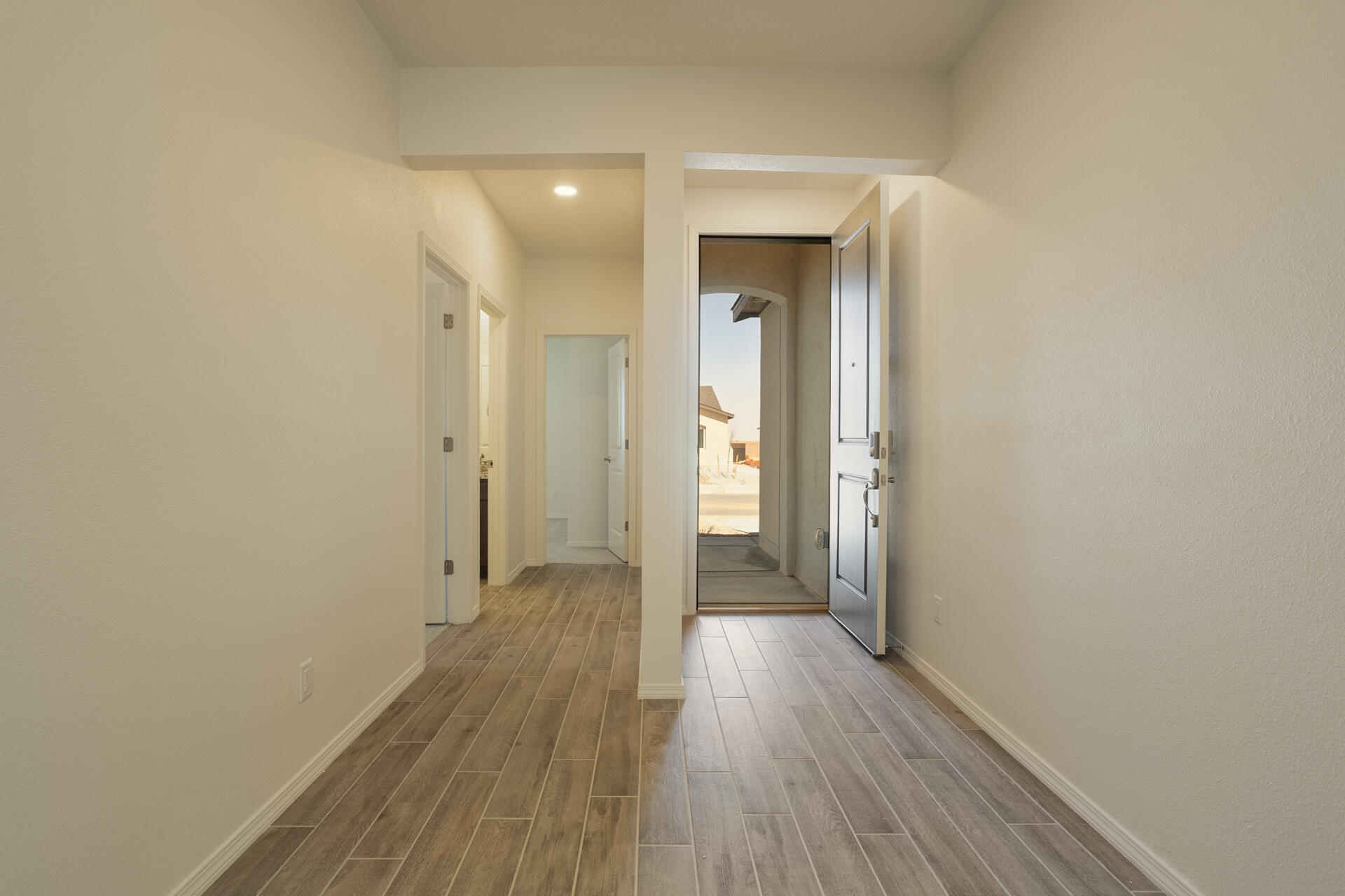 4869 Guadalupe Peak Street, Los Lunas, New Mexico image 4