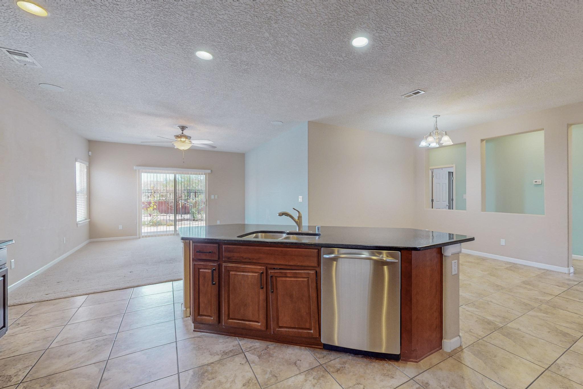 221 Valle Alto Drive, Rio Rancho, New Mexico image 10