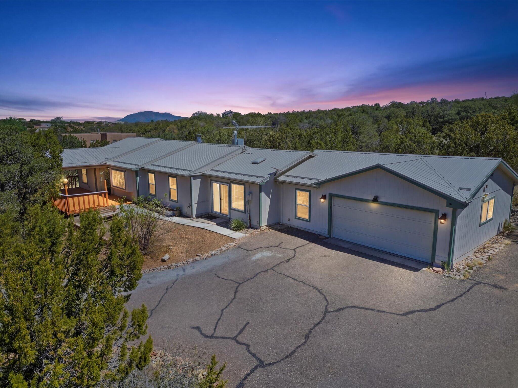 10 Palomino Court