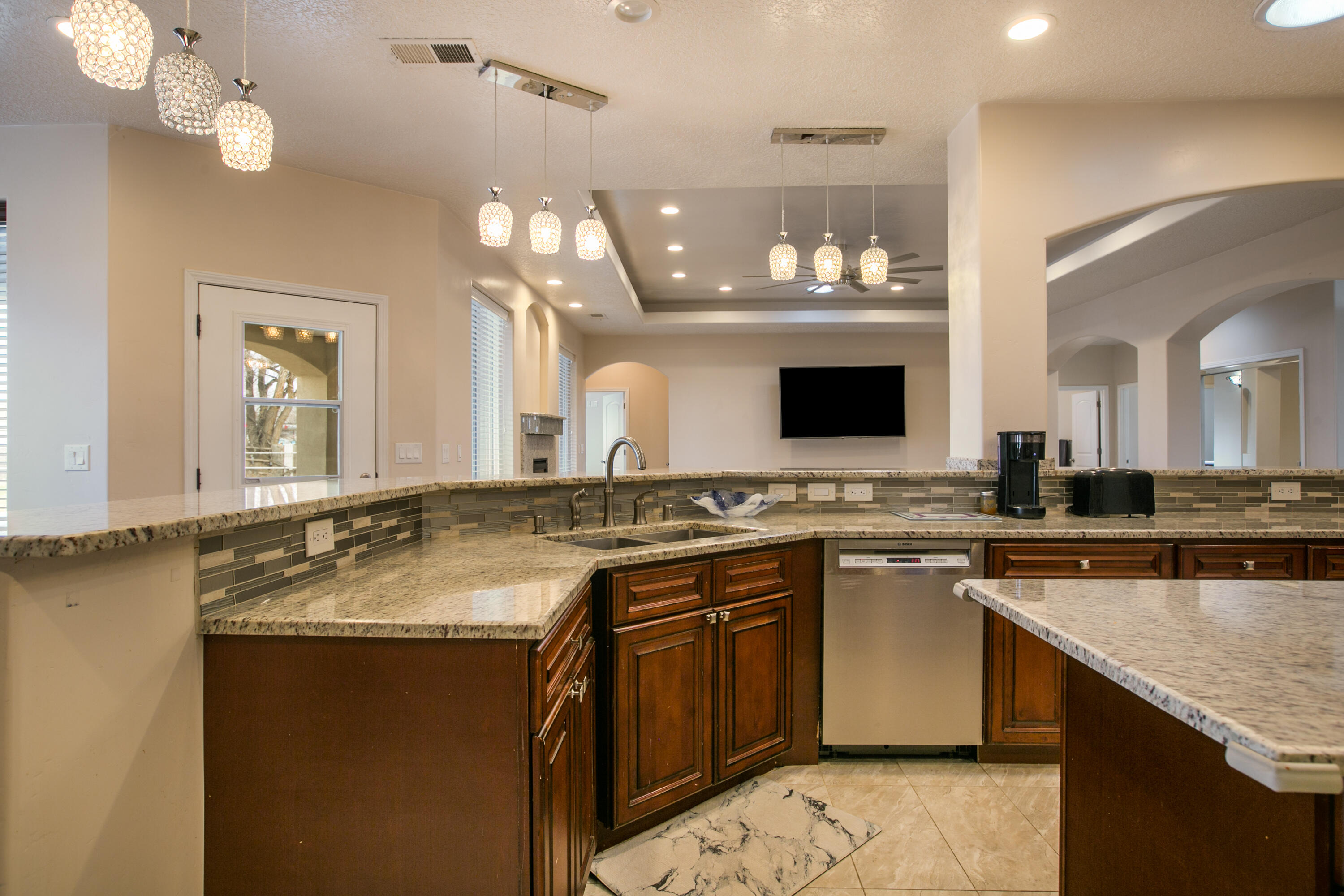 170 Esperanza Drive, Bosque Farms, New Mexico image 37