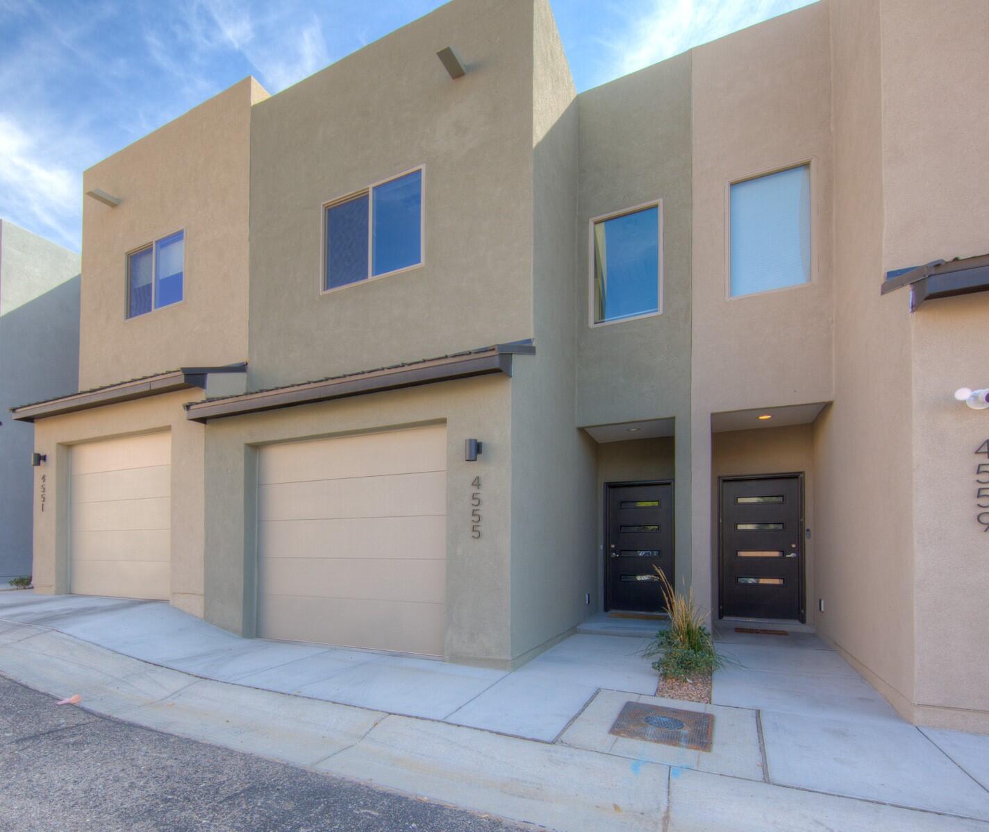 4555 Villa Loma Lane, Albuquerque, New Mexico image 1