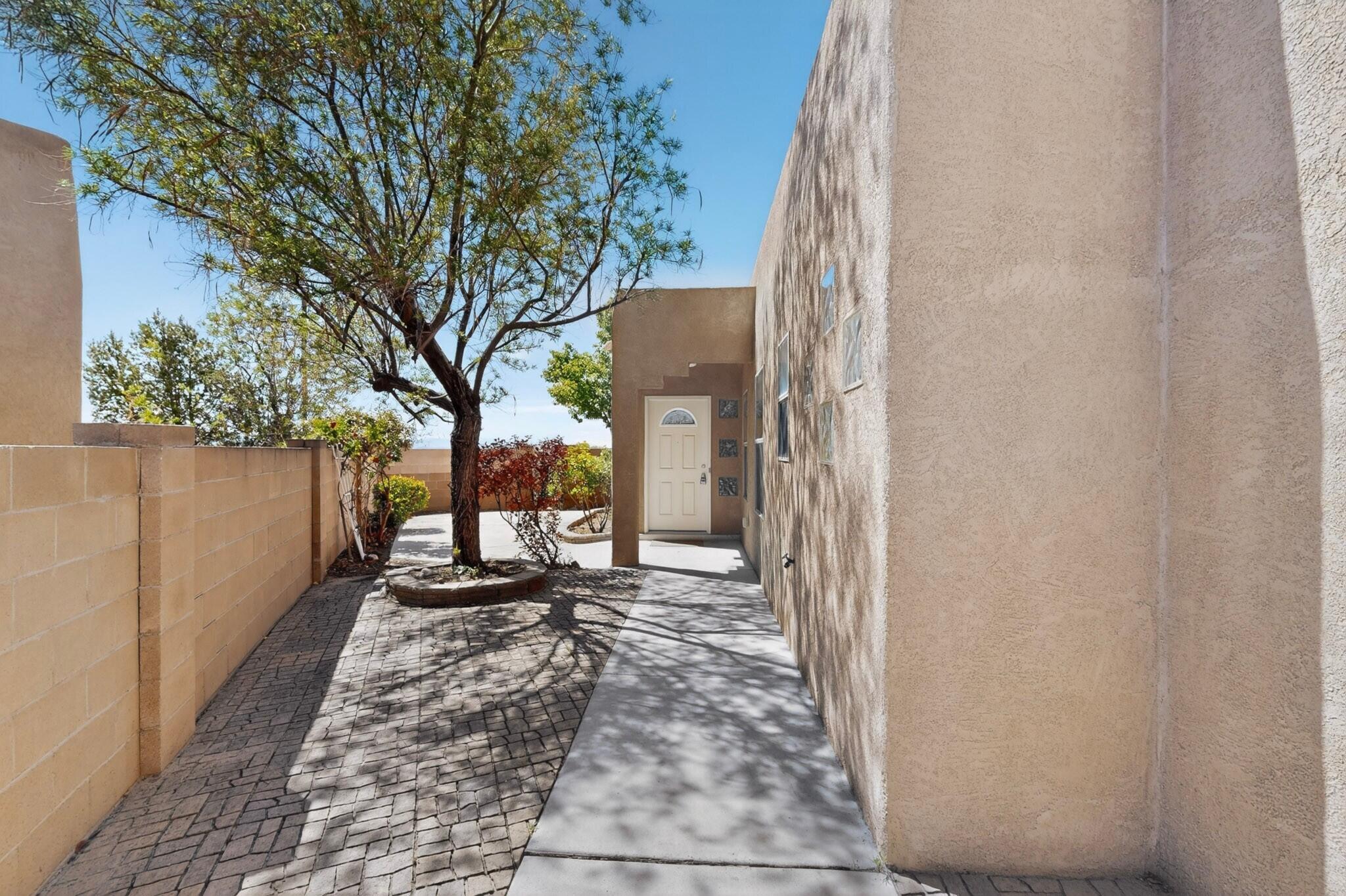 5002 Mirador Drive NW