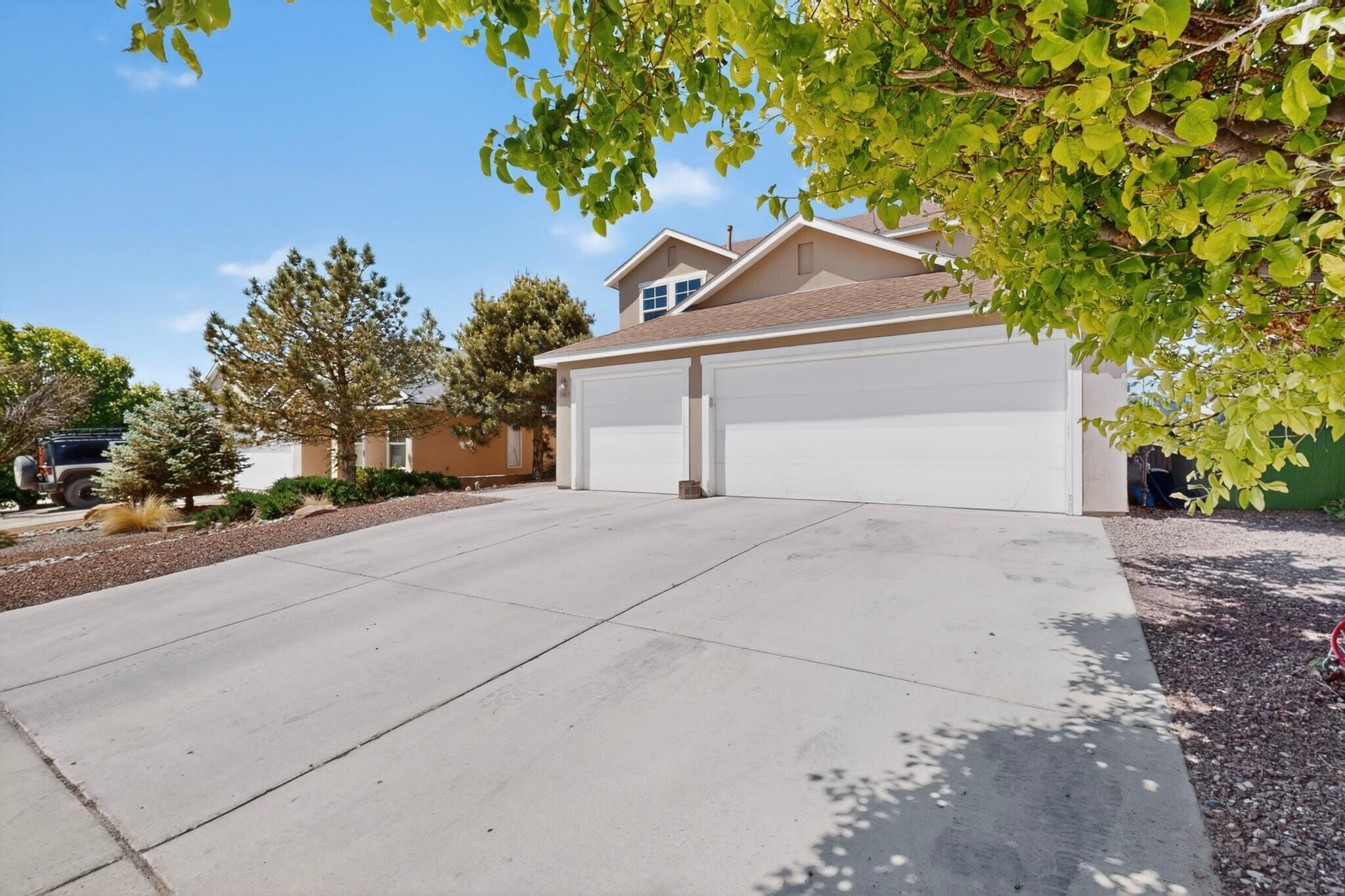 1460 Reynosa Loop SE