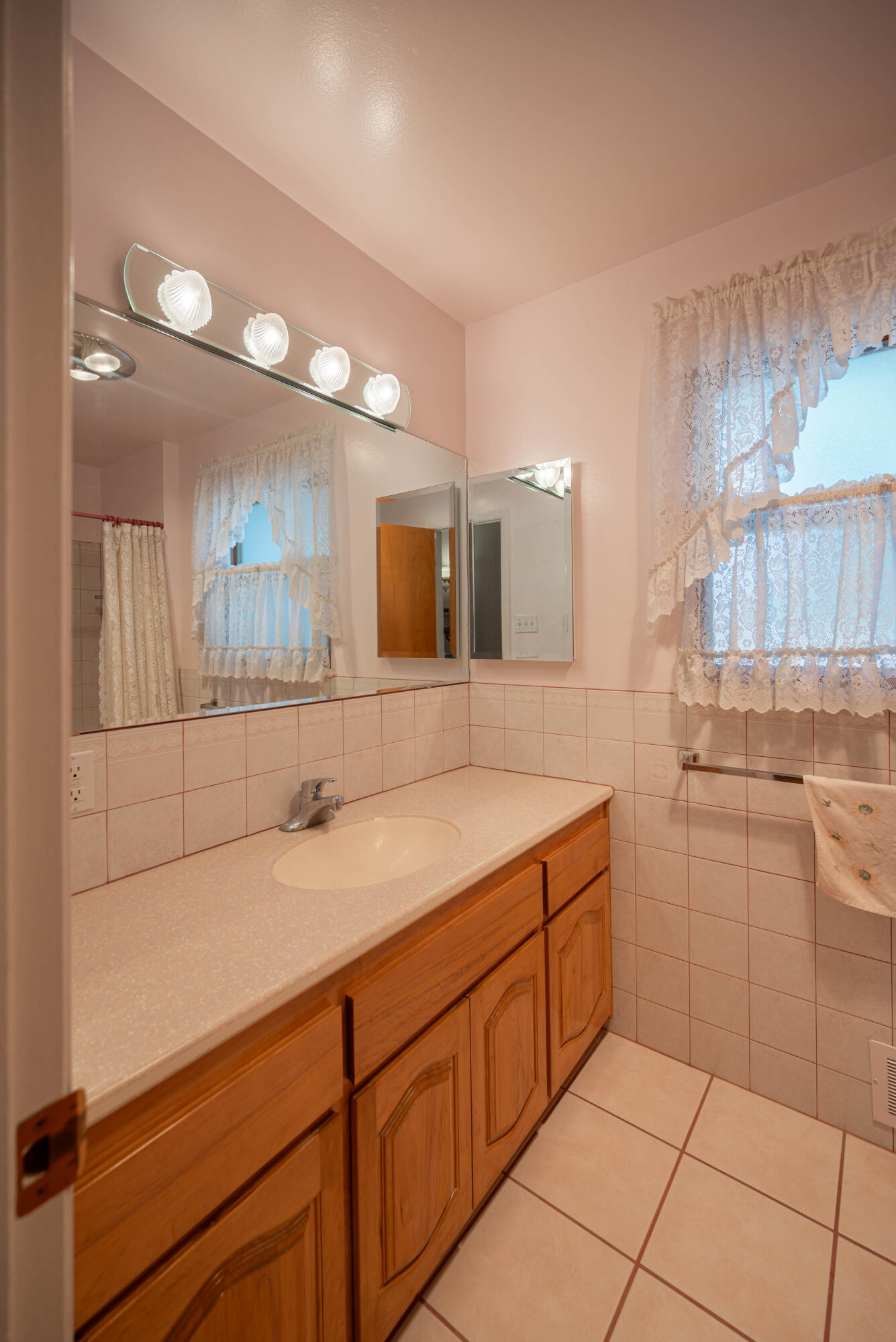 1200 Grove Street, Albuquerque, New Mexico image 27