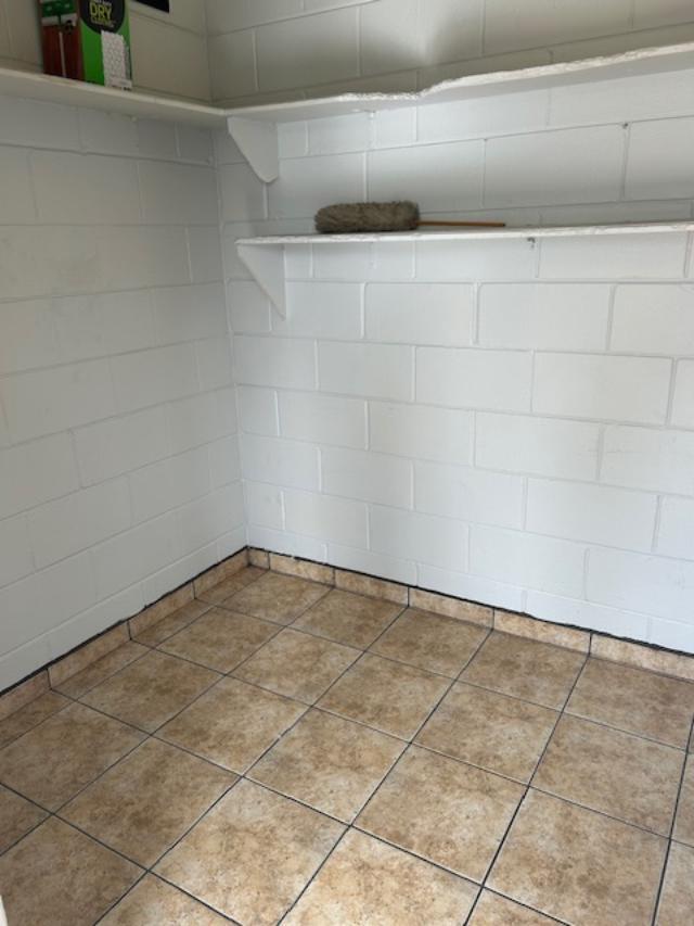 5823 Central Avenue NE