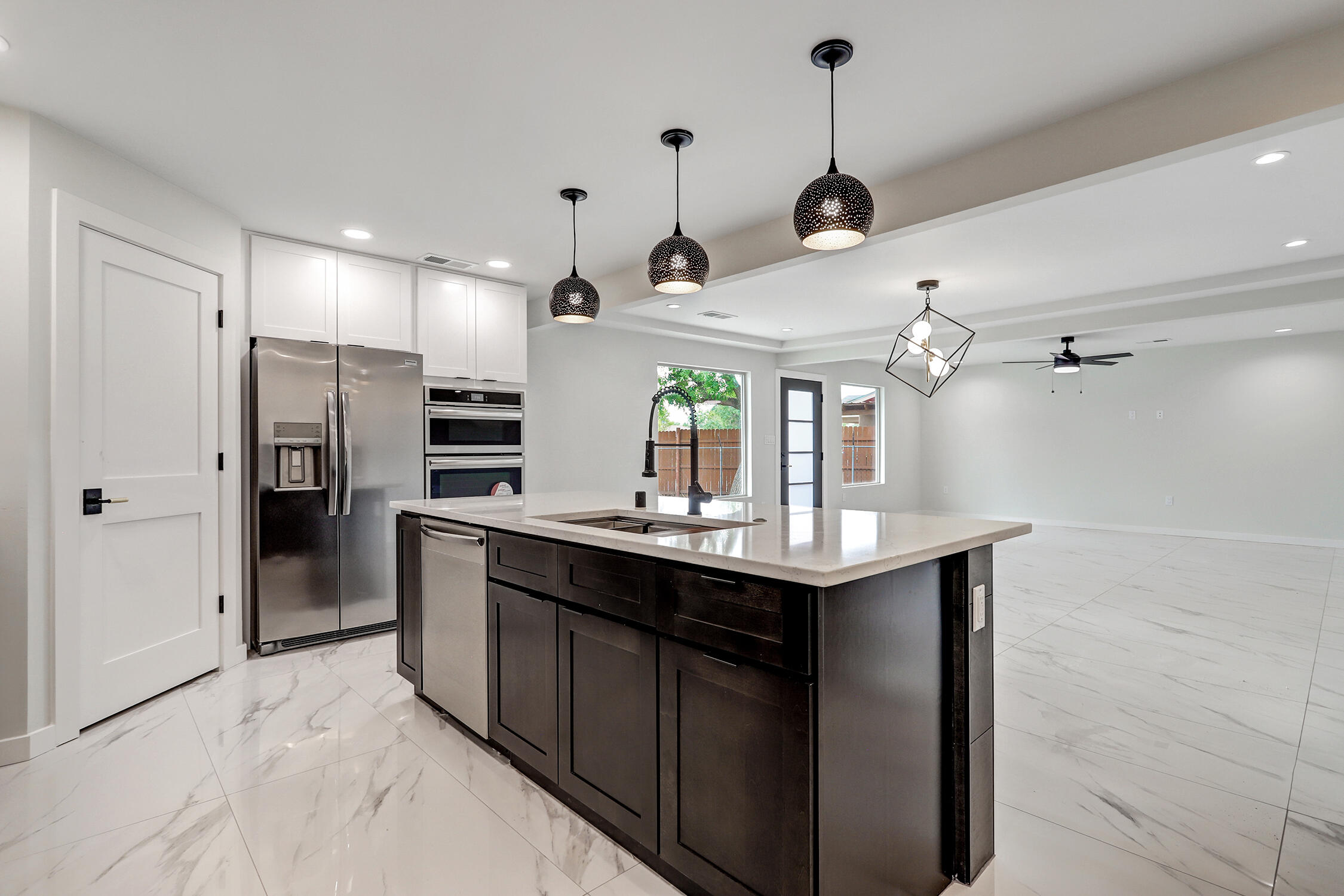 3501 Camino Alameda SW