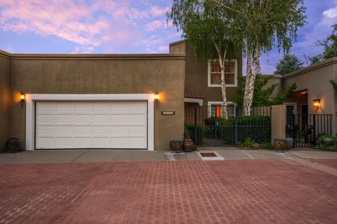 Photo of 1509 Plaza Encantada NW, Albuquerque, NM 87107 (MLS # 1094779)