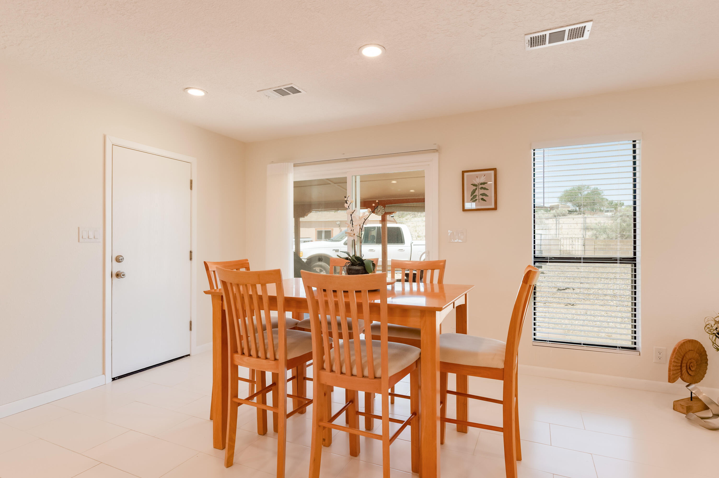 784 Hood Road, Rio Rancho, New Mexico image 8