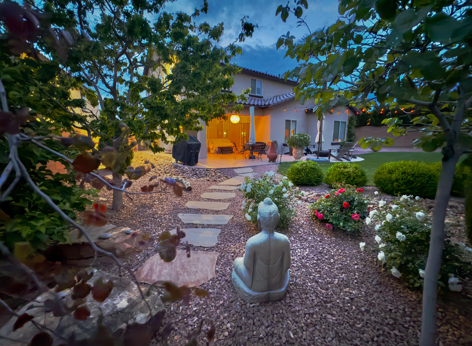 438 Palo Alto Drive NE