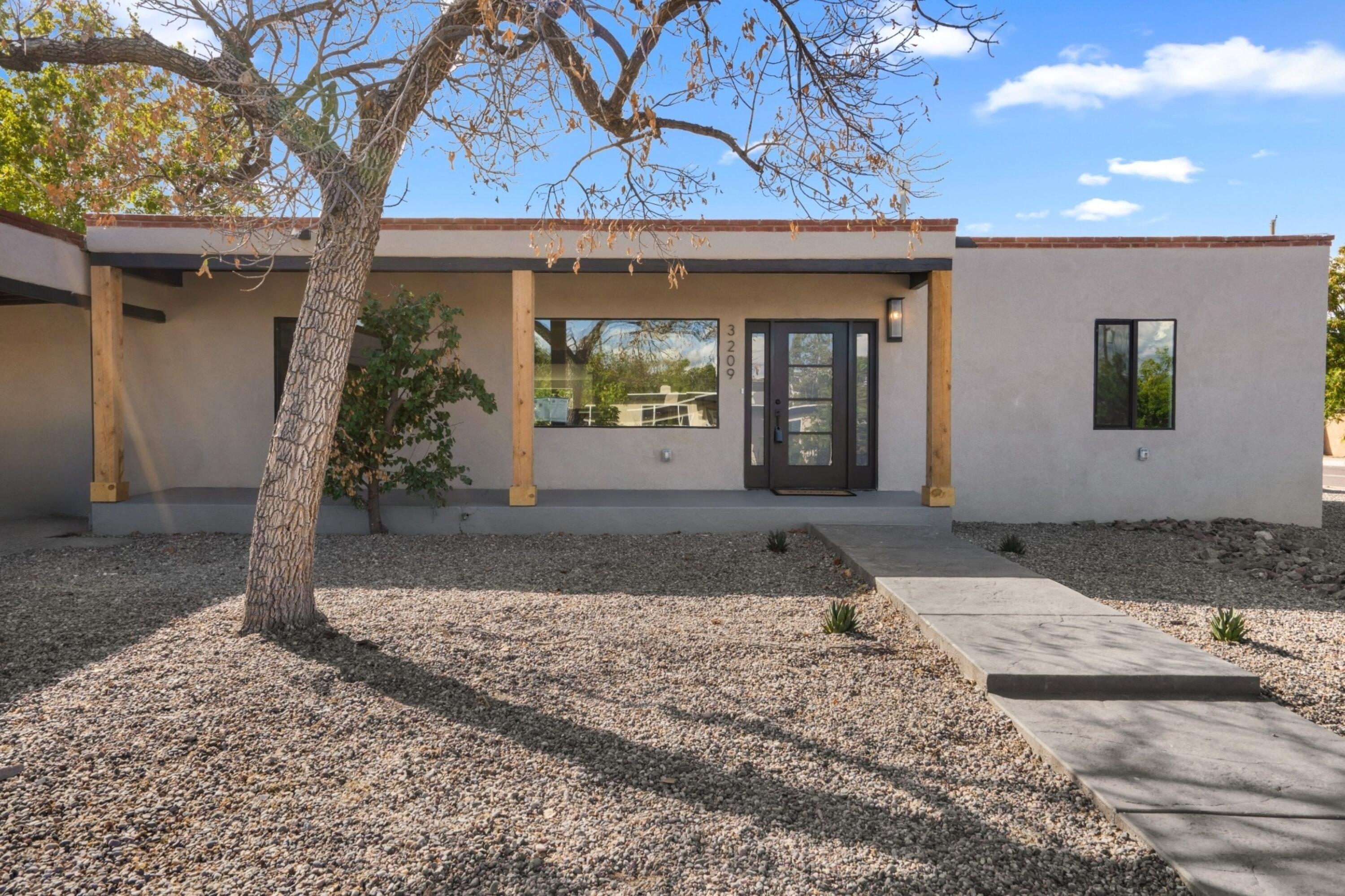 3209 VALLEY HAVEN Court NW