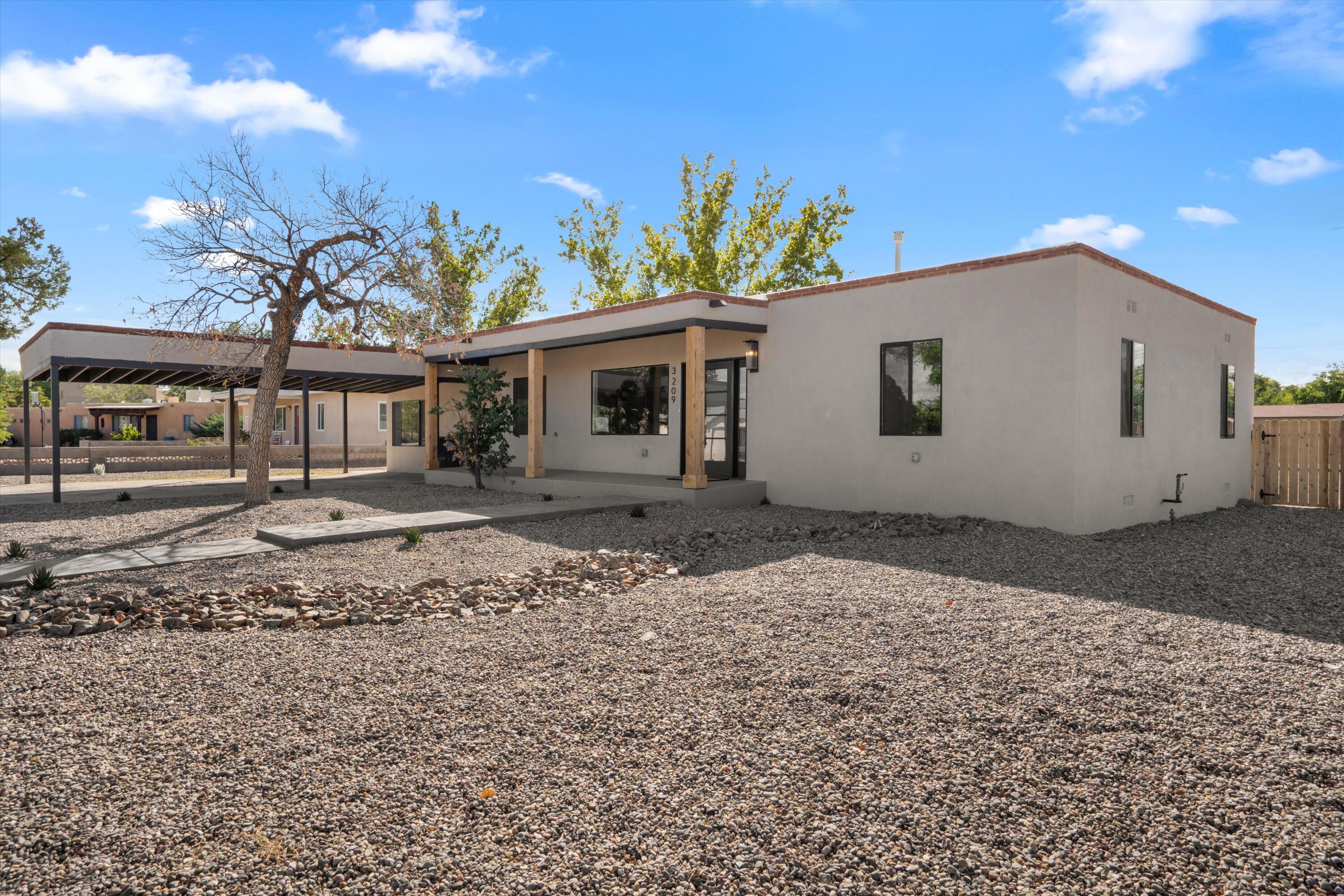 3209 VALLEY HAVEN Court NW