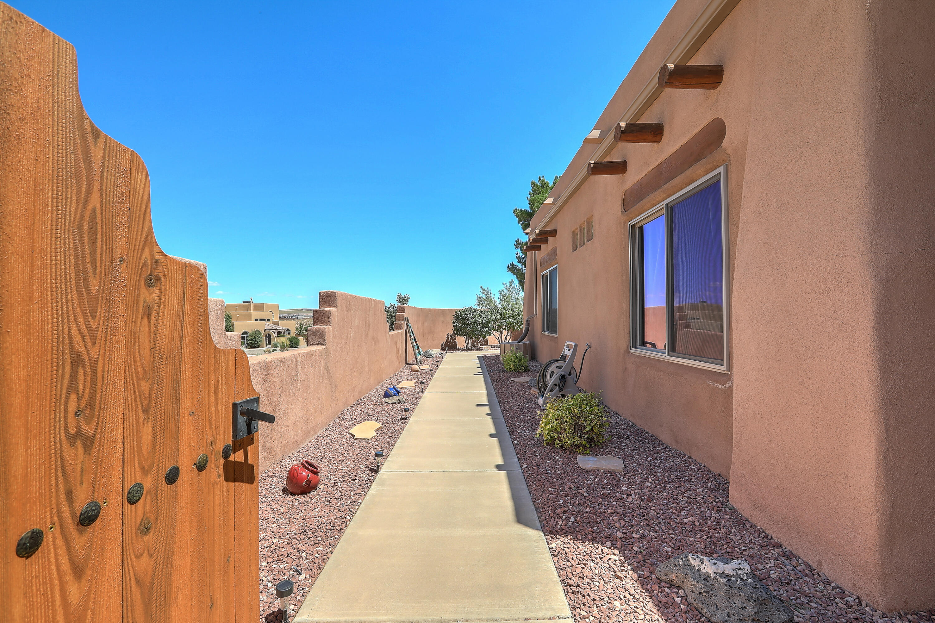 2152 Gazelle Road, Rio Rancho, New Mexico image 8