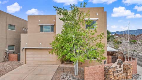 Homes For Sale - 8700 Aspen Leaf Drive<br/> Albuquerque, NM 87122