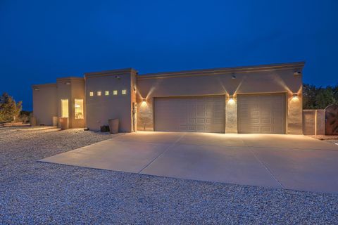 Photo of 255 Diamond Tail Road, Placitas, NM 87043 (MLS # 1096799)