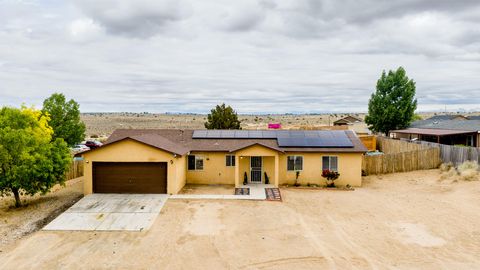 Photo of 337 4th Avenue SW, Rio Rancho, NM 87124 (MLS # 1102886)