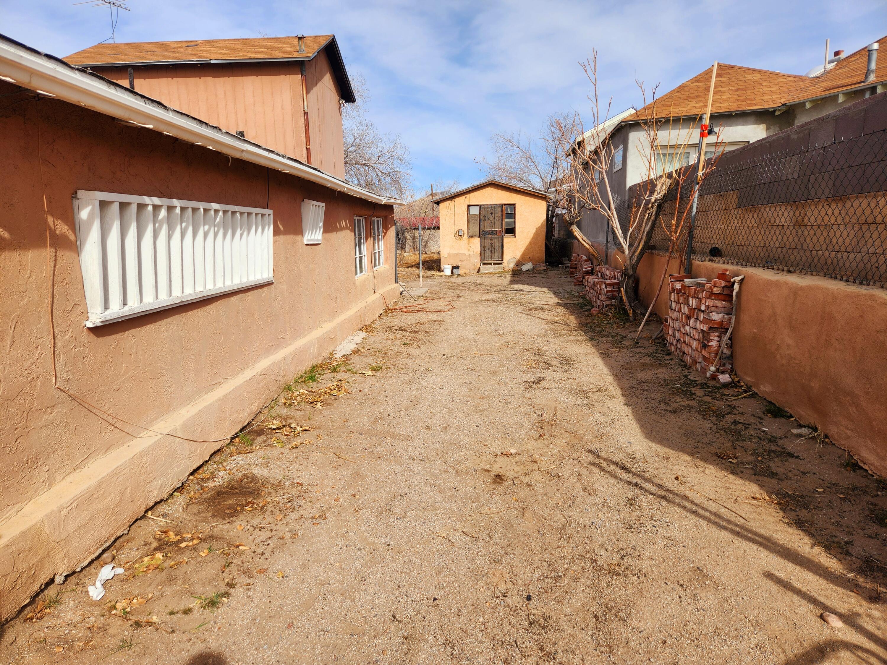 609 Page Avenue, Albuquerque, New Mexico image 3