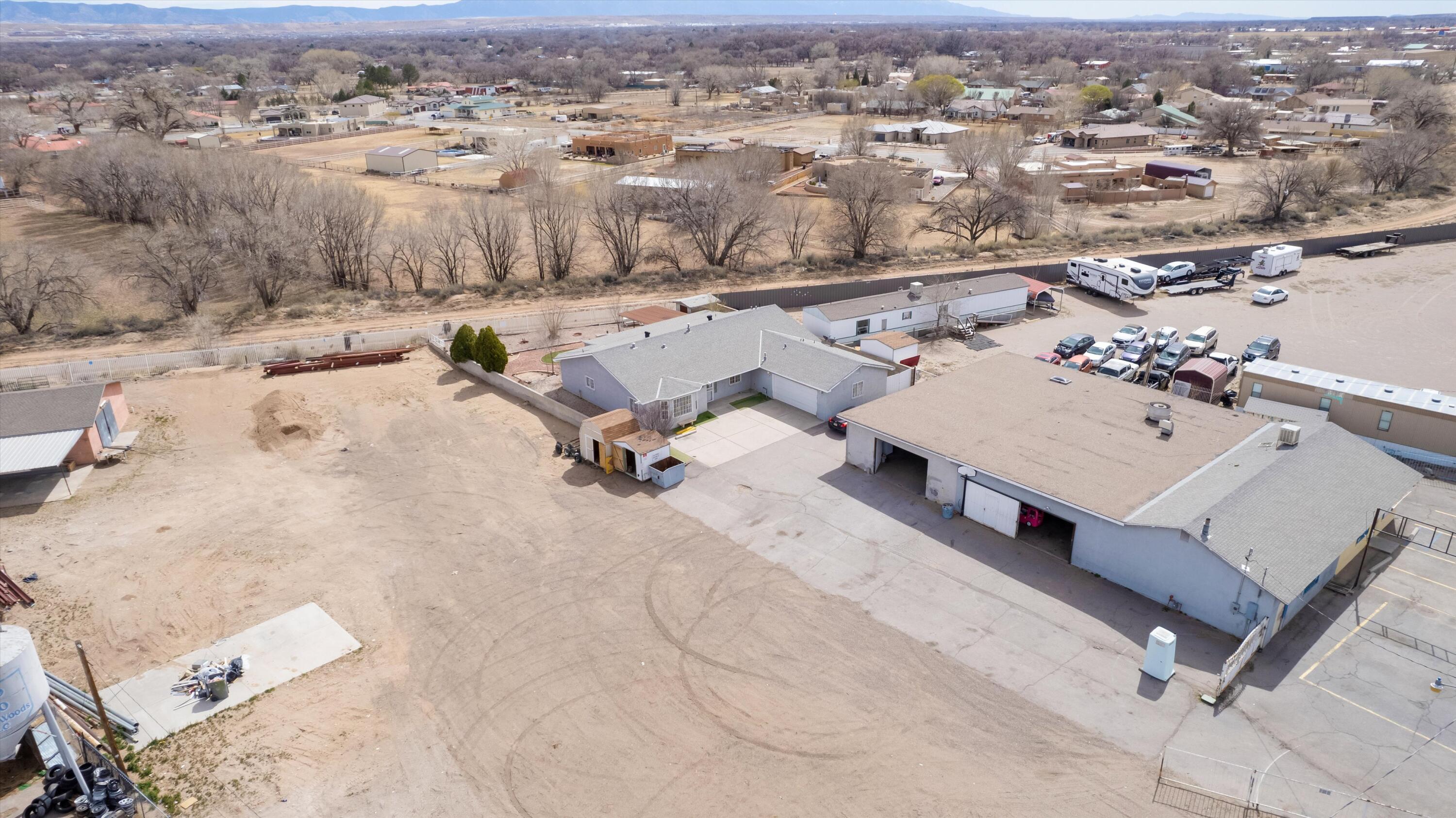 2528 Coors Boulevard SW