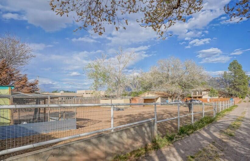145 Leal Lane, Corrales, New Mexico image 50