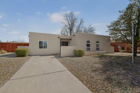 Photo of 90 Moraga Street, Rio Communities, NM 87002 (MLS # 1098940)