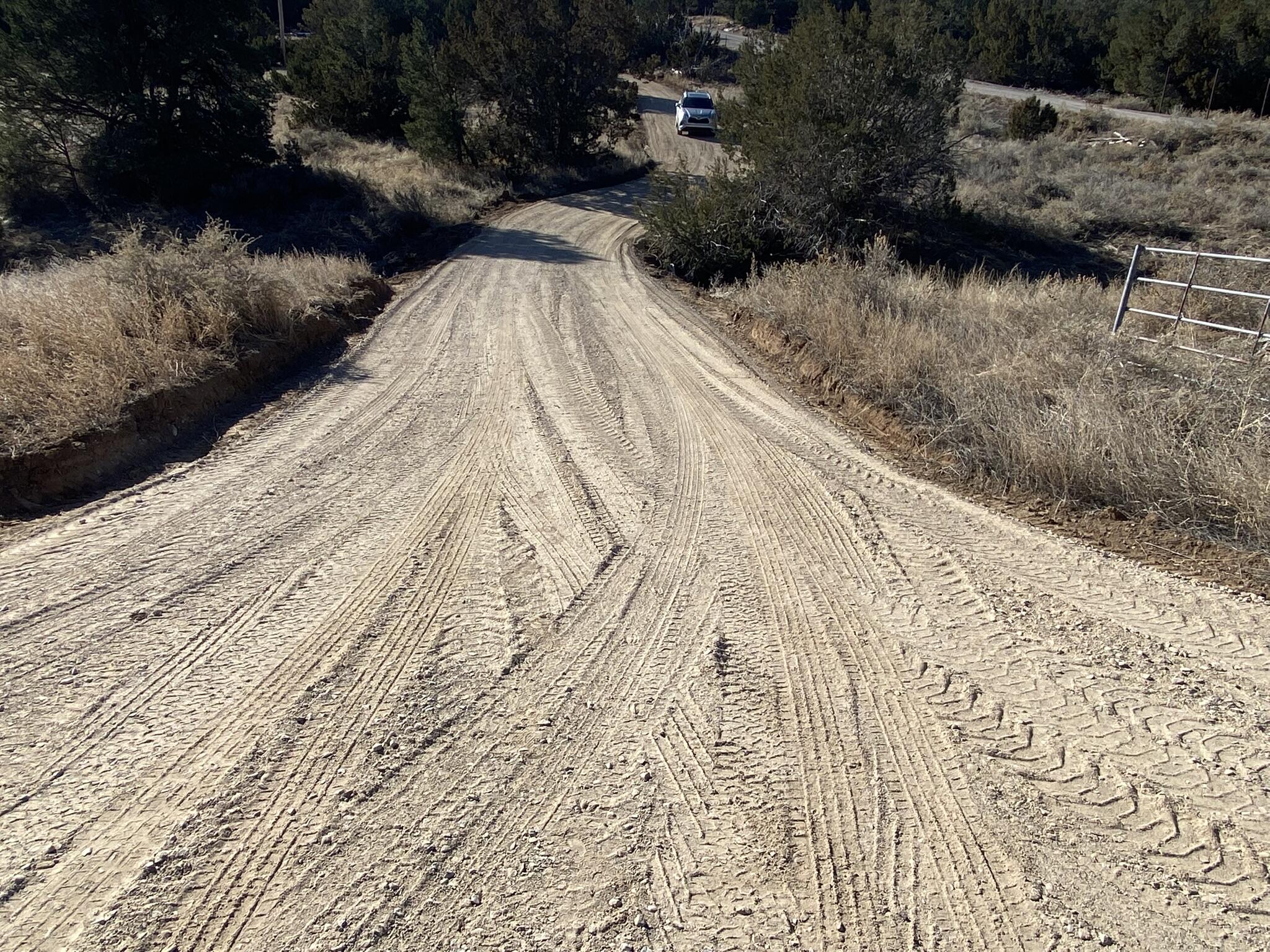 V-hill Road, Edgewood, New Mexico image 9