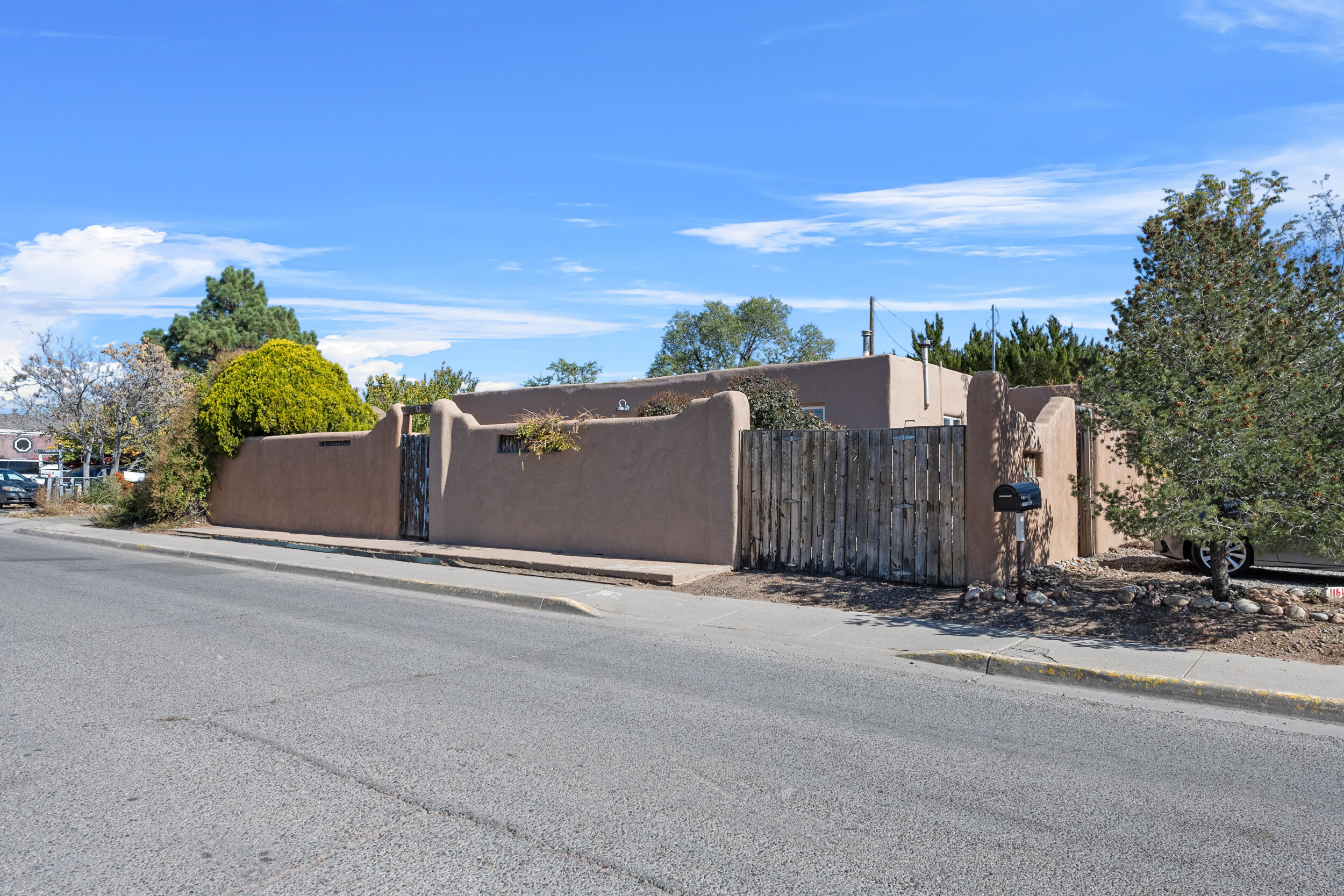 1161 Maez Road, Santa Fe, New Mexico image 5