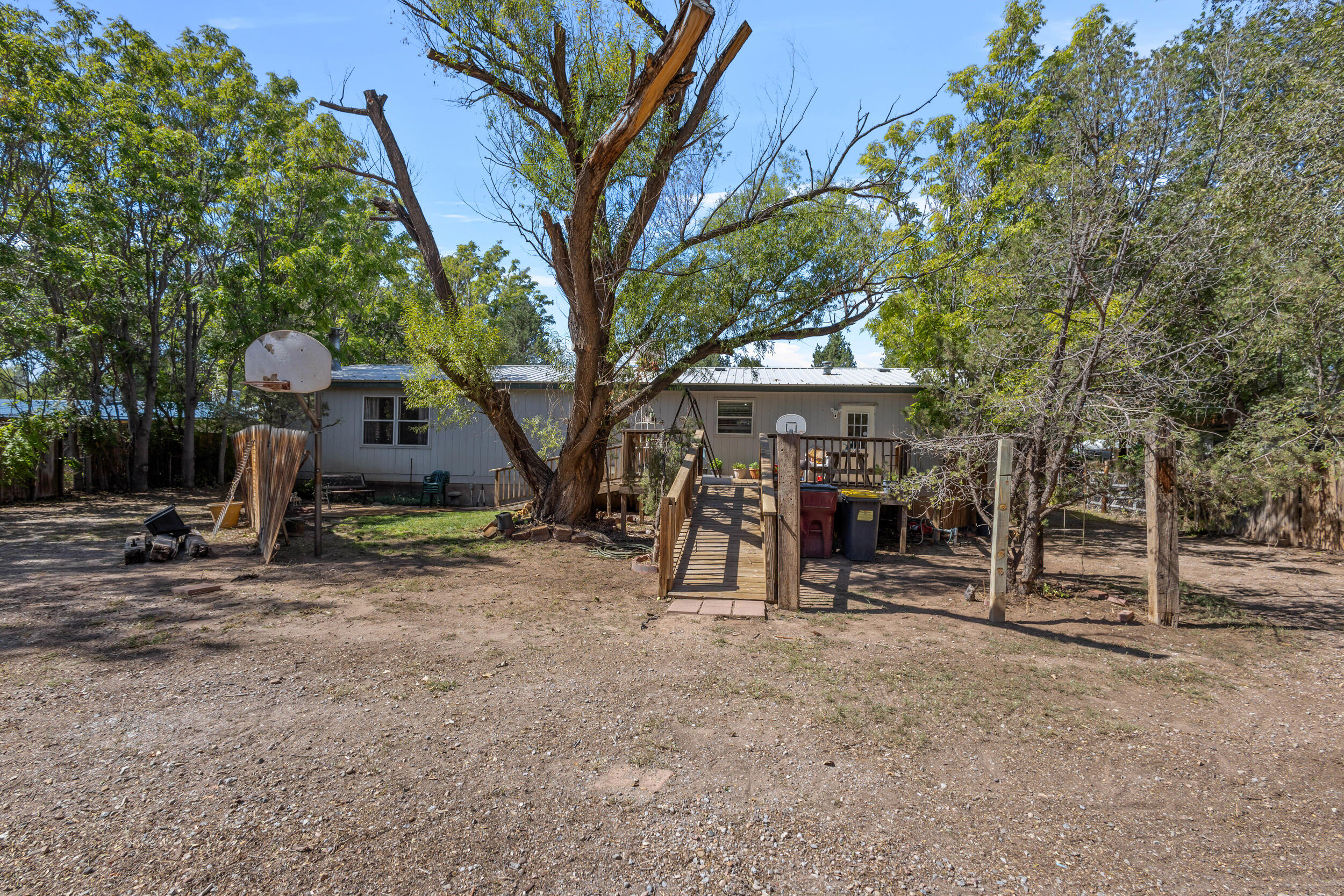 1690 La Mancha Lane, Bosque Farms, New Mexico image 31