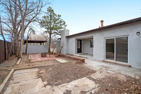 Tiny photo for 1008 Paz Del Valle Court NW, Albuquerque, NM 87114 (MLS # 1110366)