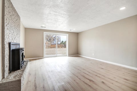 Tiny photo for 1008 Paz Del Valle Court NW, Albuquerque, NM 87114 (MLS # 1110366)