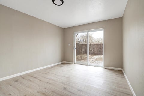 Tiny photo for 1008 Paz Del Valle Court NW, Albuquerque, NM 87114 (MLS # 1110366)