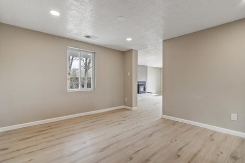 Tiny photo for 1008 Paz Del Valle Court NW, Albuquerque, NM 87114 (MLS # 1110366)