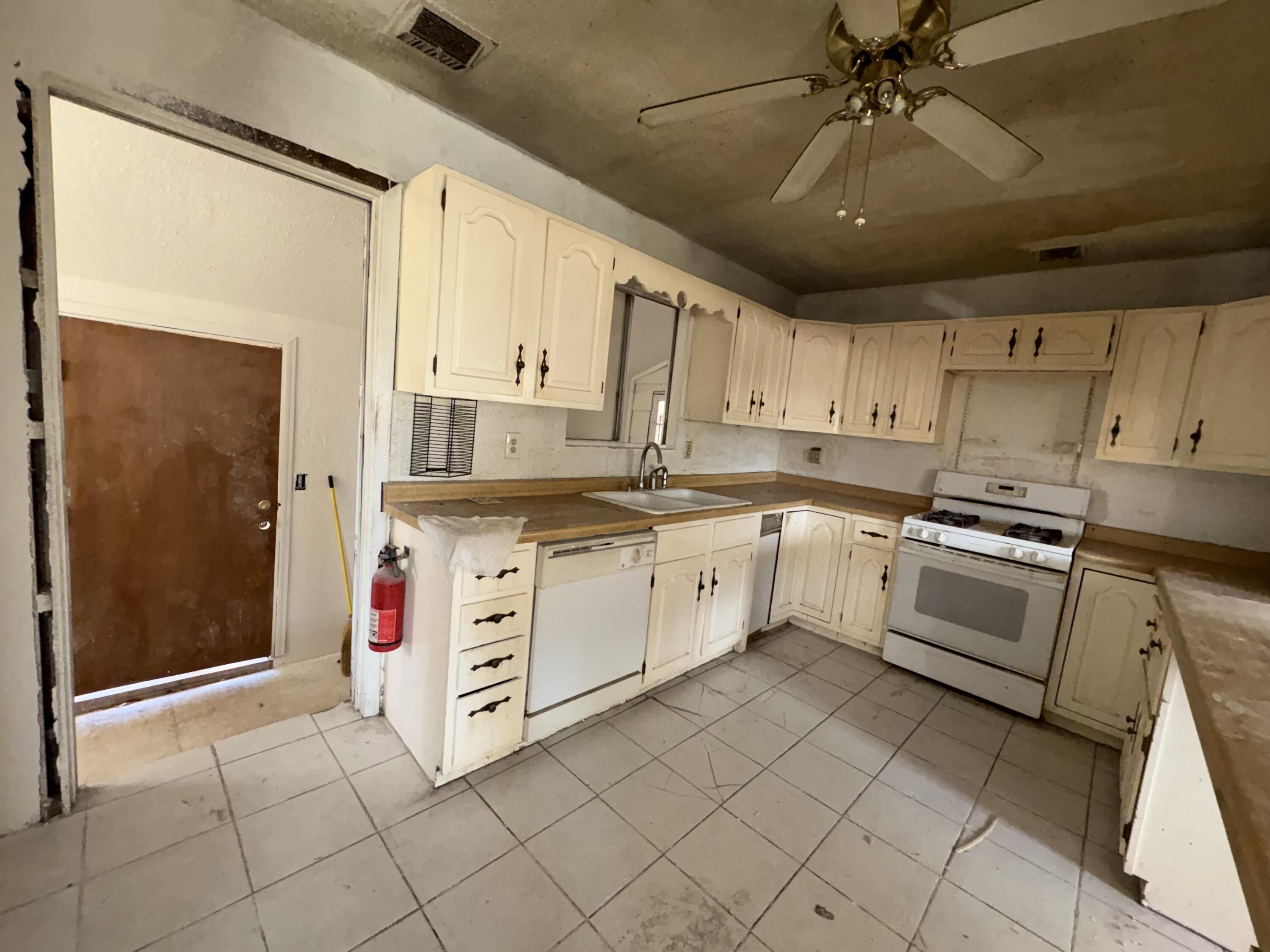 1257 Highway 612, Thoreau, New Mexico image 27