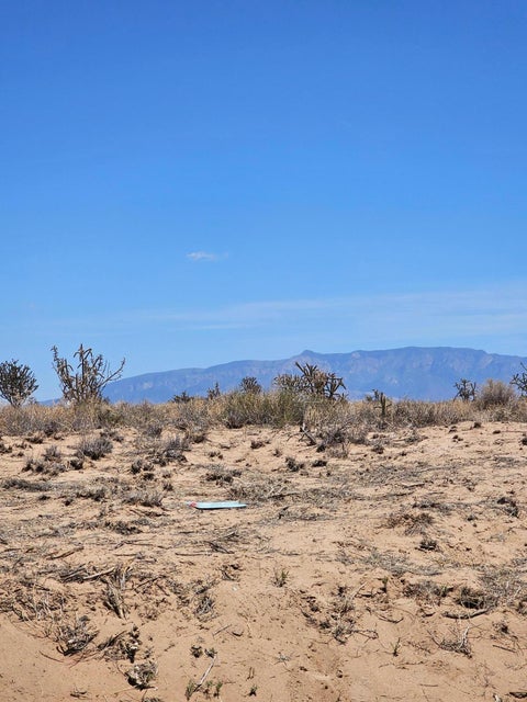 Vacant Land For Sale - 410 Rainbow Boulevard<br/> Rio Rancho, NM 87124