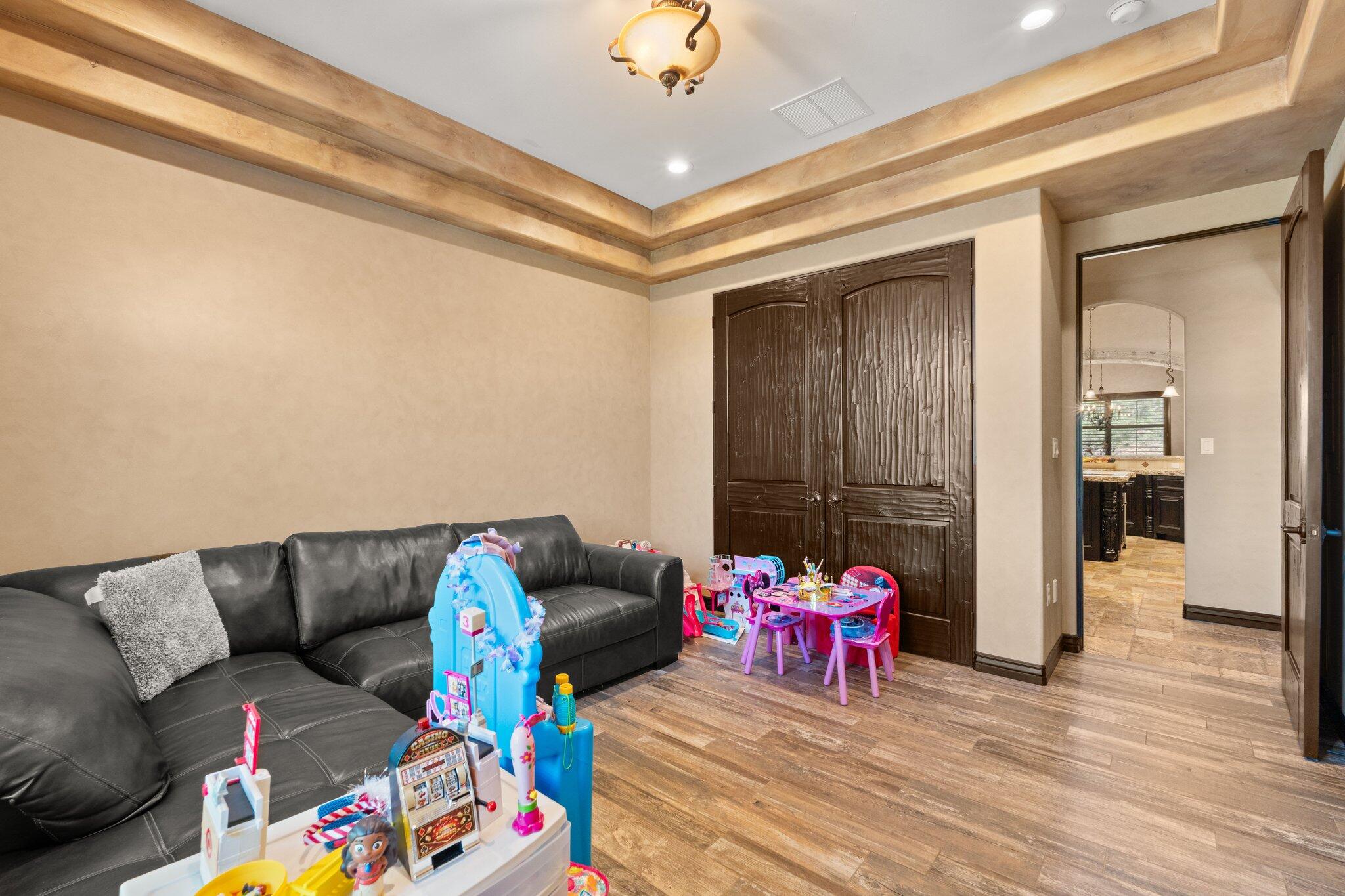 211 Vernon Court, Albuquerque, New Mexico image 38