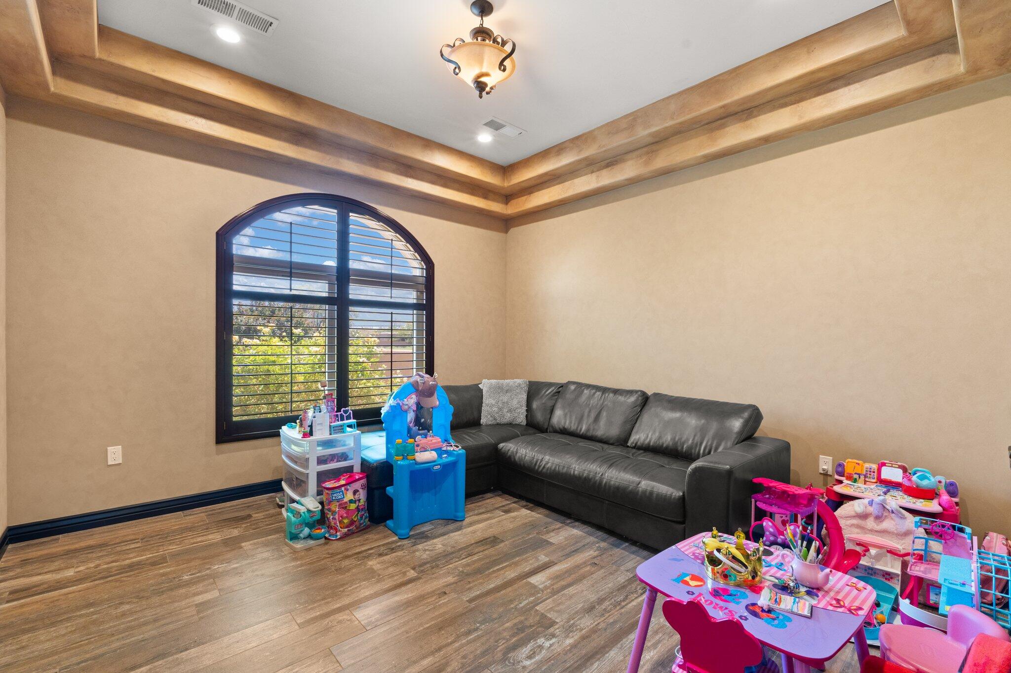 211 Vernon Court, Albuquerque, New Mexico image 37
