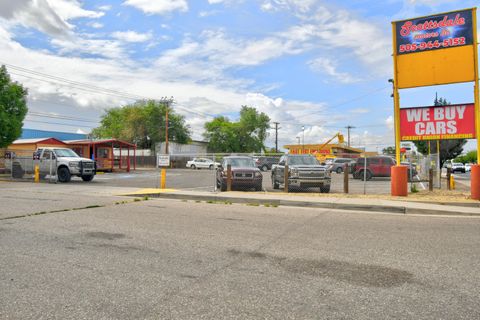 Photo of 340 Juan Tabo Boulevard NE, Albuquerque, NM 87123 (MLS # 1102463)