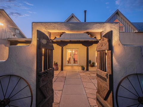 Photo of 3660 Nm 41, Stanley, NM 87056 (MLS # 1095116)